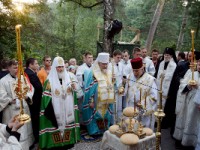 Предстоятели Русской и Польской Церквей совершили всенощное бдение в Марфо-Мариинской обители на Грабарке