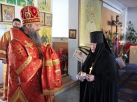 В среду Светлой седмицы архиепископ Артемий совершил Божественную литургию в епархиальном женском монастыре