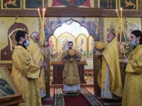 В праздник святителя Николая Чудотворца Архиепископ Феодор совершил Божественную литургию в Кафедральном соборе