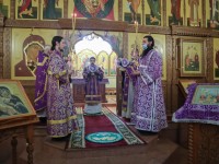 В Неделю 2-ю Великого поста Глава епархии совершил Божественную литургию в Свято-Троицком кафедральном соборе