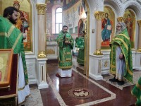 Архиепископ Феодор совершил Литургию в праздник праведного Феодора Томского