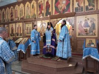 Архиепископ Феодор совершил всенощное бдение в канун праздника Введения во храм Пресвятой Богородицы
