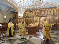 В годовщину преставления ко Господу иеромонаха Моисея Архиепископ Феодор совершил панихиду в Кафедральном соборе