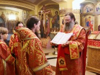 В канун праздника святителя Николая Чудотворца Архиепископ Феодор совершил Всенощное бдение в Морском соборе
