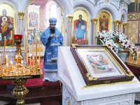 Архиепископ Феодор совершил Литургию в праздник Рождества Пресвятой Богородицы