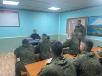 Священнослужитель епархии провел лекцию в воинской части Усть-Большерецка