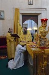 Епископ Артемий рукоположил во пресвитера диакона Виталия Малаханова