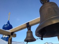 В храме прп. Серафима Саровского г. Вилючинск установлена звонница из семи колоколов
