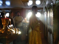 Праздничная Божественная литургия на корабле «Камчатка»