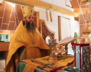 В день своего тезоименитства Епископ Артемий совершил Божественную литургию в скиту мужского монастыря