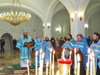 Епископ Артемий возглавил торжественный «Параклисис»