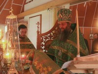 В день памяти прп. Сергия Радонежского Епископ Артемий совершил Божественную литургию в скиту мужского монастыря