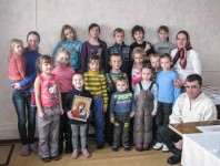 Воскресная школа для семей из Донбасса