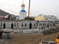 Строительные работы на территории кафедрального соборного комплекса продолжаются