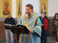 Архиепископ Петропавловский и Камчатский Артемий совершил первый после пятидесятницы Параклисис