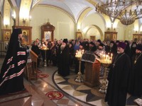 Архиепископ Феодор совершил вечерню с чином прощения в Свято-Троицком кафедральном соборе