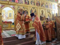 В день памяти святителя Алексия Московского чудотворца, архиепископ Феодор совершил Божественную литургию в кафедральном соборе