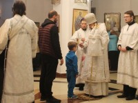 В канун праздника Преображения Господня Архиепископ Феодор совершил всенощное бдение в Морском соборе