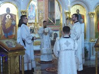 Архиепископ Феодор совершил Божественную литургию в праздник Рождества Христова в Морском соборе