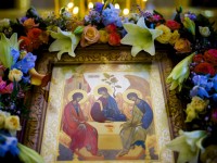 Цветы для Свято-Троицкого кафедрального собора