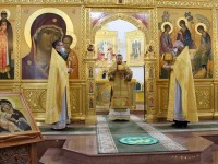 “Радуйтеся, святии вси, в земли Русской просиявшии”! Литургия в день Собора всех святых земли Русской