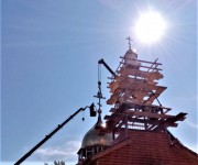 На храм Богоявления села Мильково установлены купола с крестами