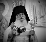 Архиепископ Феодор совершил Литургию и панихиду в 40-й день по преставлении иеромонаха Моисея