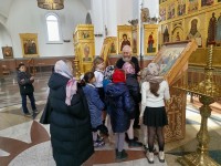 Школьники посетили Троицкий собор в рамках урока Основы православной культуры