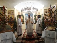 В неделю по Рождестве Христовом Епископ Артемий совершил литургию в епархиальном мужском монастыре