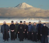 Поездка Епископа Феодора по приходам Усть-Камчатского благочиния.