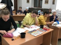 Епархиальный отдел религиозного образования организовал мастер-класс по рисованию акварелью для учащихся воскресных школ