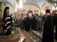 Архиепископ Феодор совершил вечерню с чином прощения в Троицком Кафедральном соборе