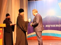 Епископ Артемий посетил торжественное собрание по случаю 20-летия Законодательного собрания Камчатского края