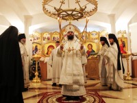 Епископ Анадырский и Чукотский Матфей совершил Божественную литургию в Камчатском морском соборе