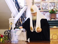 Святейший Патриарх Кирилл принял участие в голосовании по поправкам к Конституции Российской Федерации