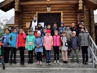 Школьники столицы Корякии знакомятся с храмом свт. Николая Чудотворца