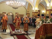 Во вторник Светлой седмицы Архиепископ Феодор совершил Литургию в Кафедральном соборе